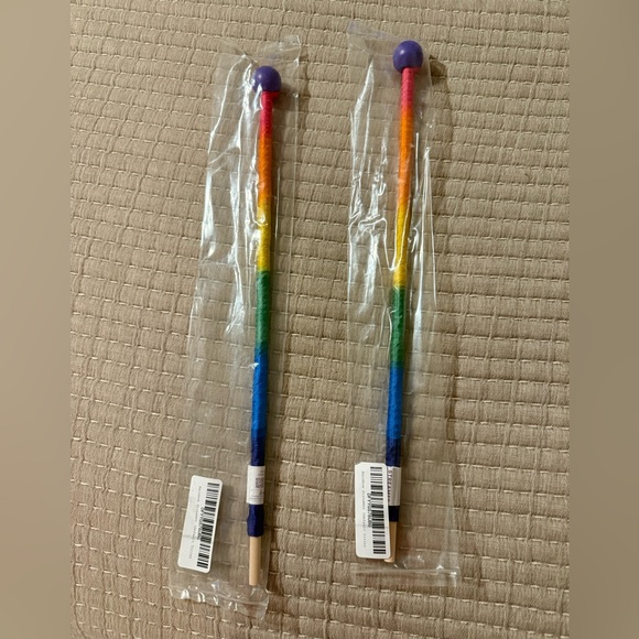 Sarah’s Silks Rainbow Streamer Wand - Picture 2 of 4